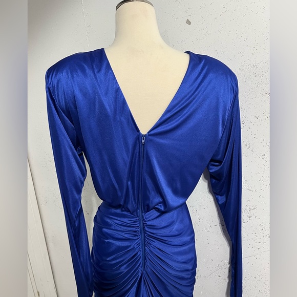 Elegant Blue Ruched Dress - Picture 9 of 12